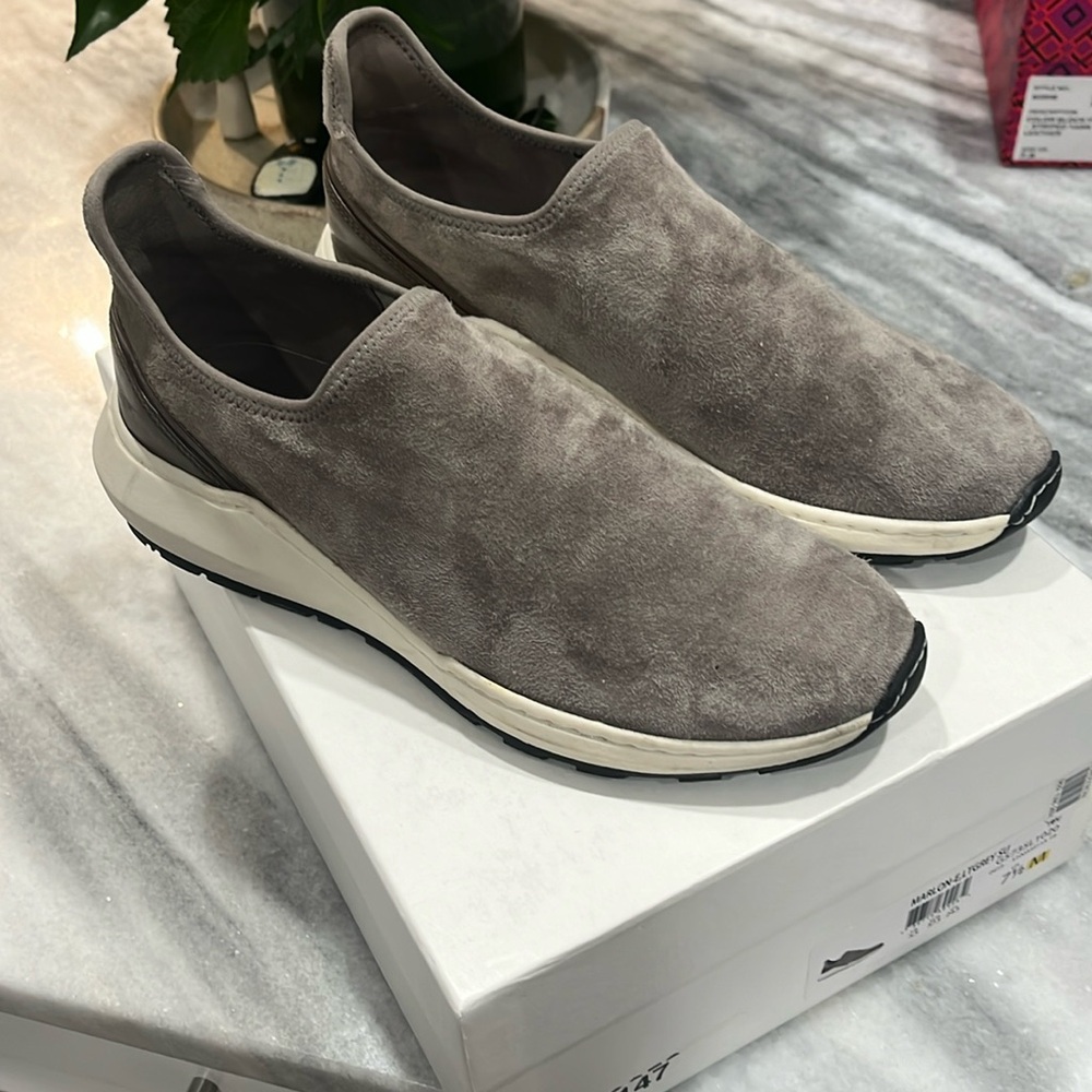 Awesome Vince suede Marlon sneakers